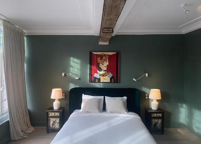 Agatovas By The Lys * Γάνδη